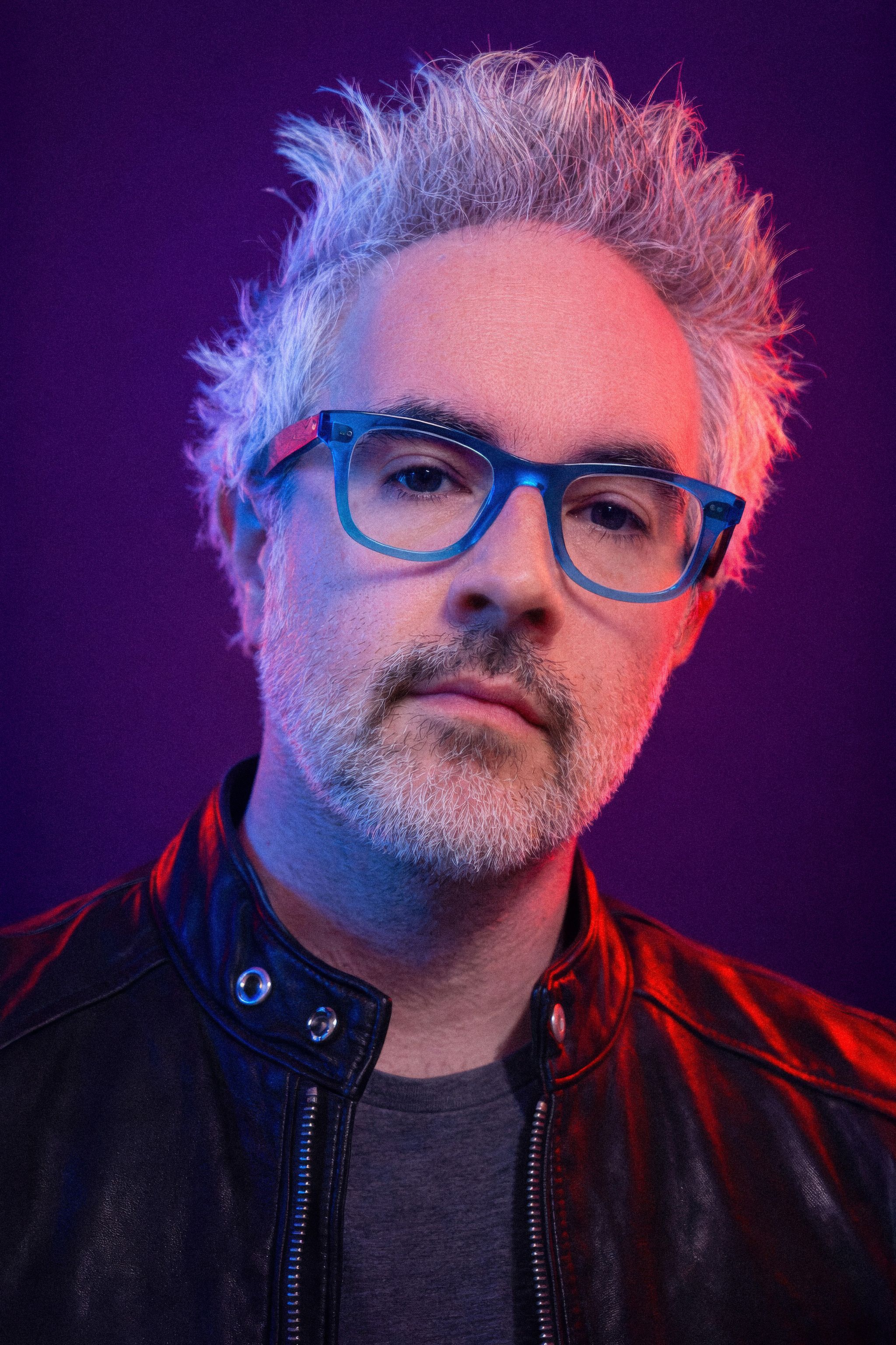 Portrait photo of Sam Hulick